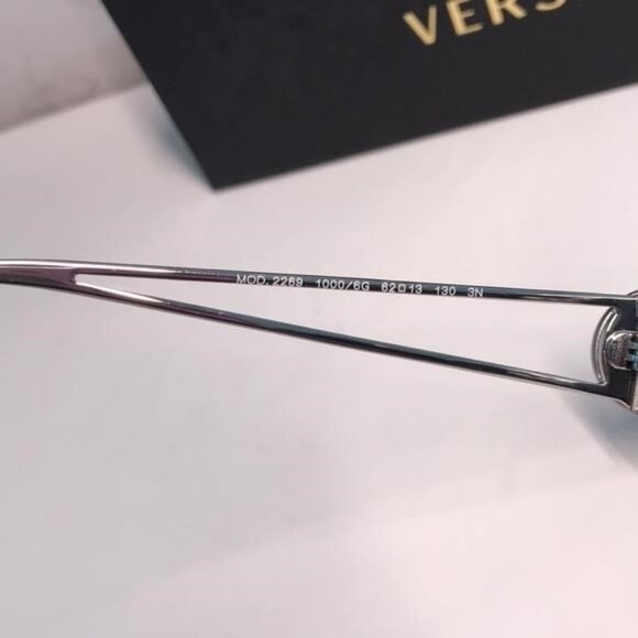 NEW AUTHENTIC Versace Silver Sunglasses VE2269 - Picture 3 of 14